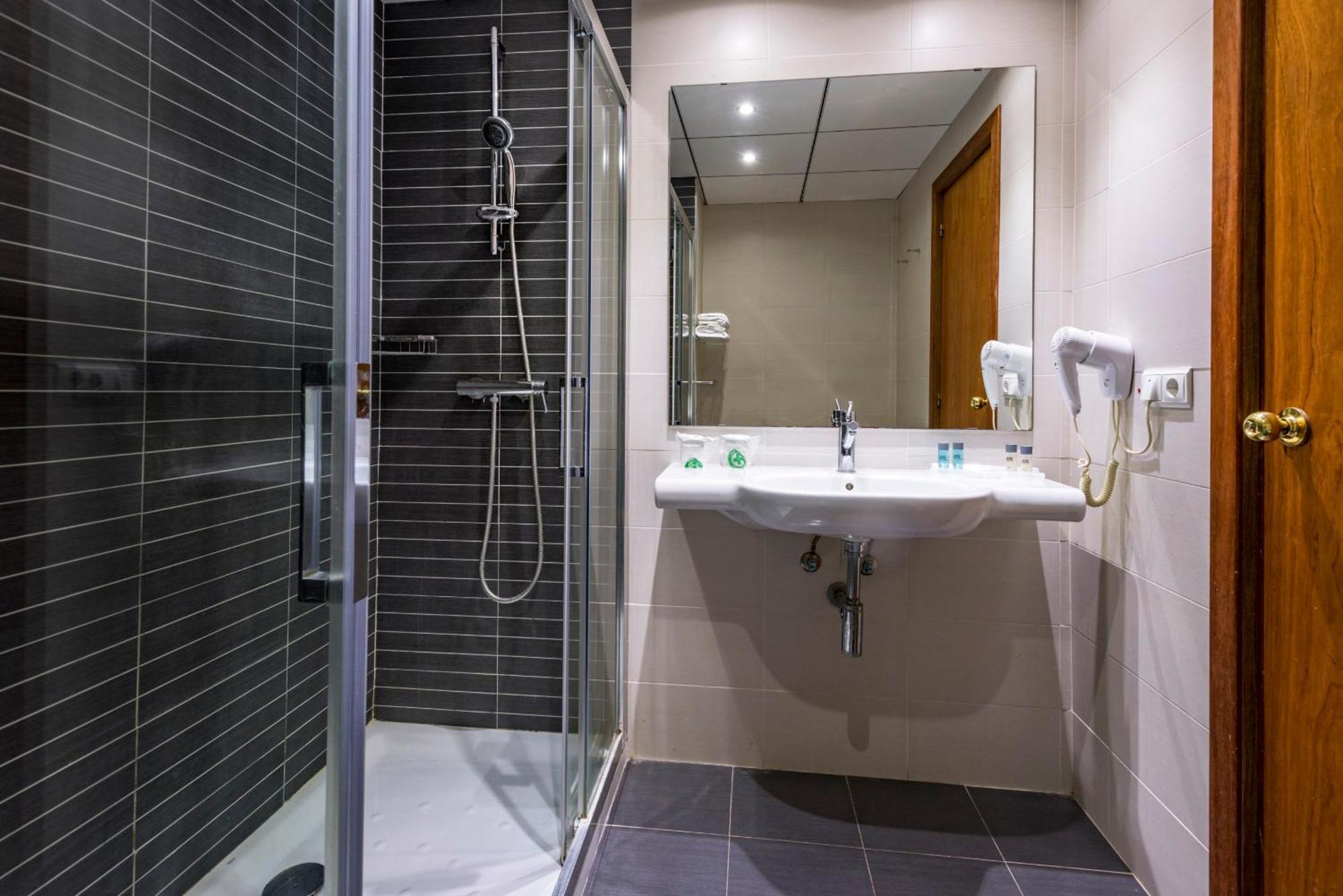 Quadruple Room Sea View