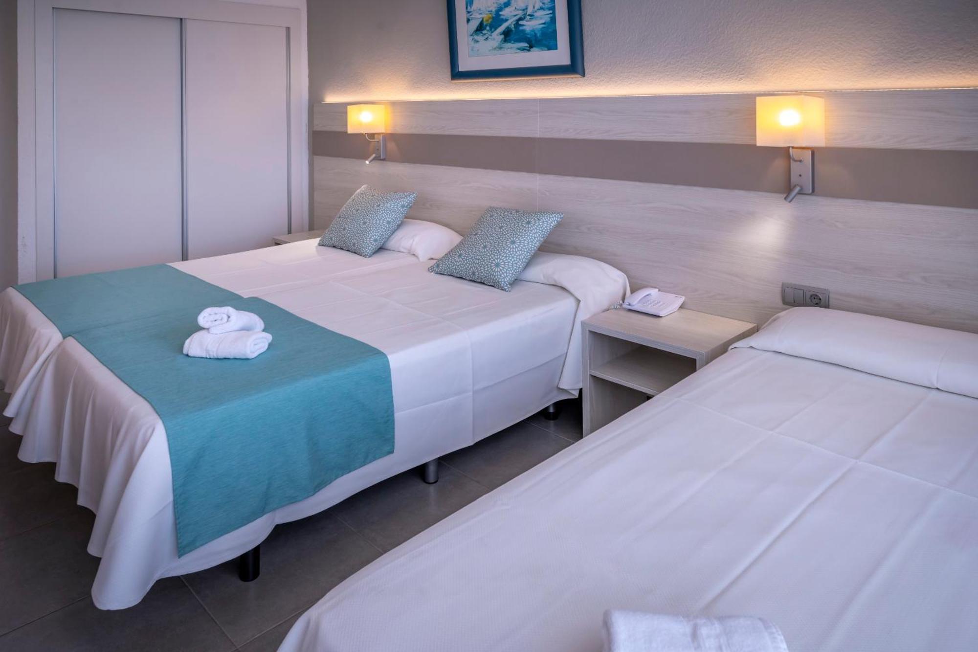 Quadruple Room Sea View