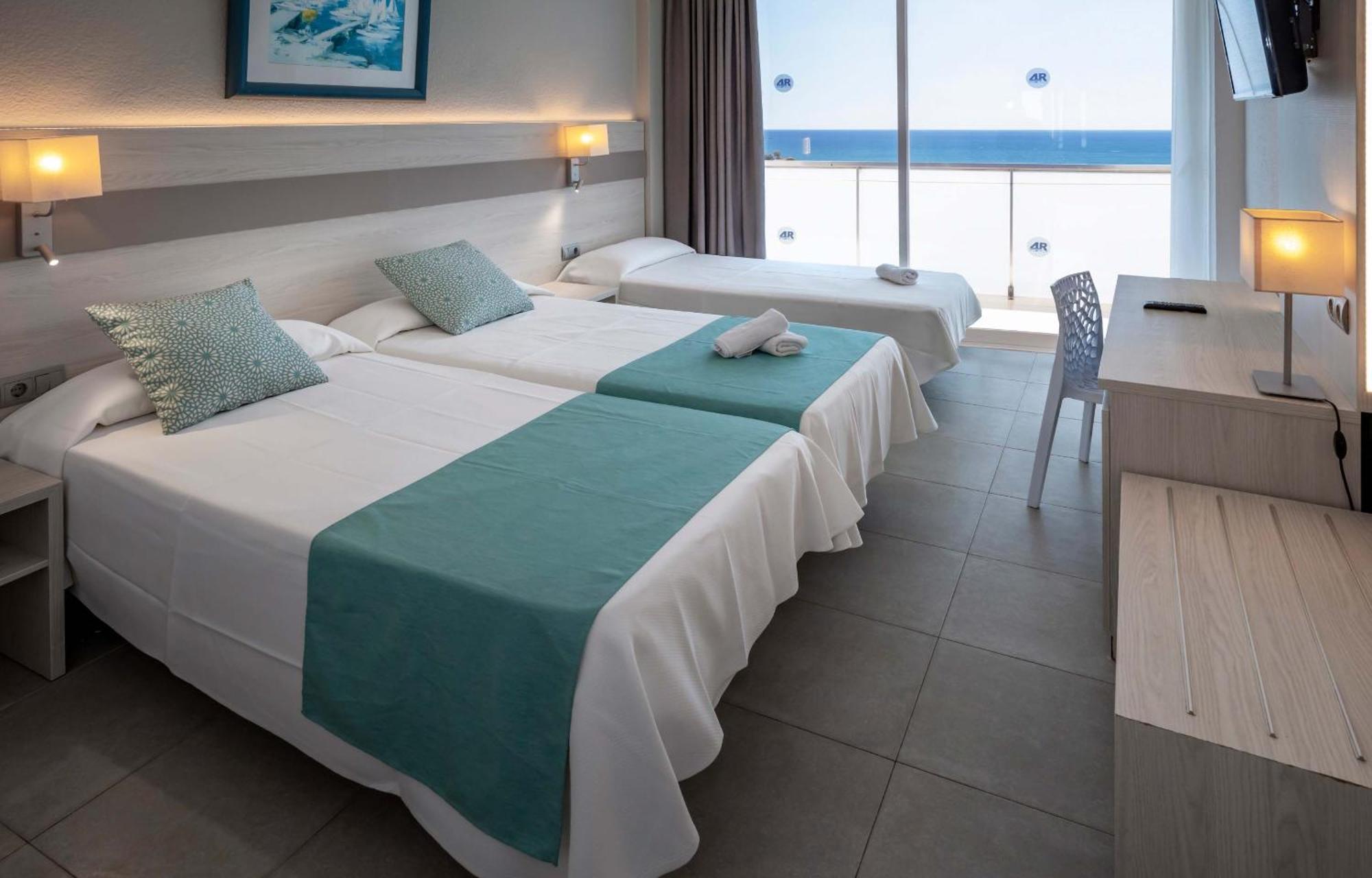 Quadruple Room Sea View